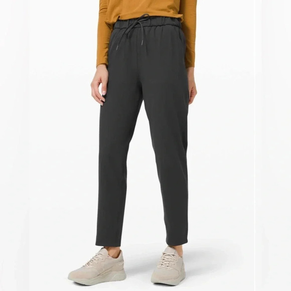 NEW Lululemon Keep Moving Pant 7/8 High-Rise Graphite Grey SZ 8 - Picture 2 of 9